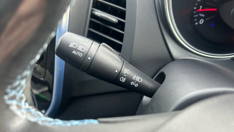 Renault Captur 1.5 dci 90 Iconic II Nav 5dr Auto Diesel Hatchback